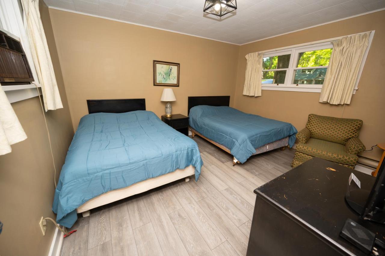كلايتون Fair Wind Motel And Cottages المظهر الخارجي الصورة