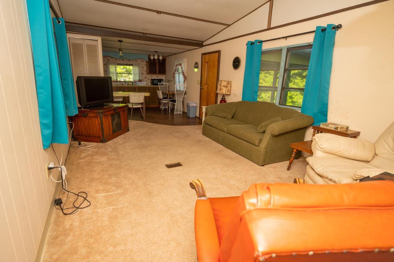 كلايتون Fair Wind Motel And Cottages المظهر الخارجي الصورة