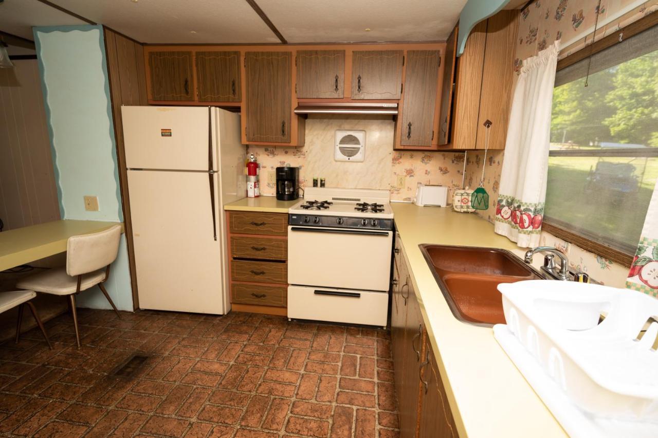 كلايتون Fair Wind Motel And Cottages المظهر الخارجي الصورة