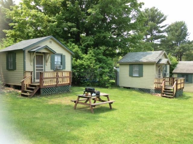 كلايتون Fair Wind Motel And Cottages المظهر الخارجي الصورة