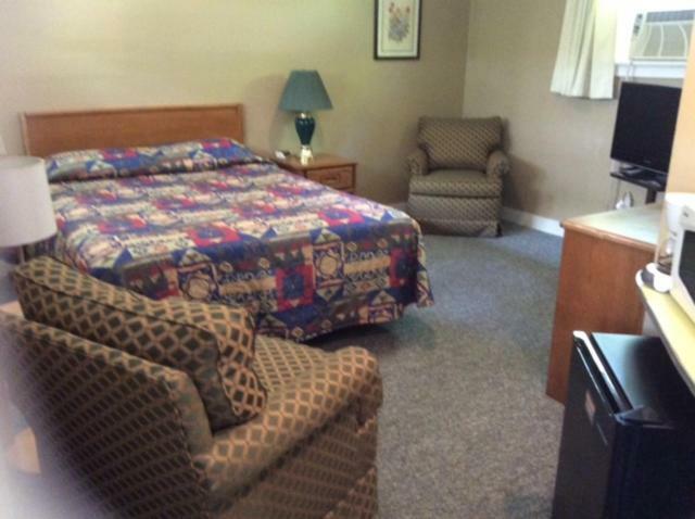كلايتون Fair Wind Motel And Cottages المظهر الخارجي الصورة